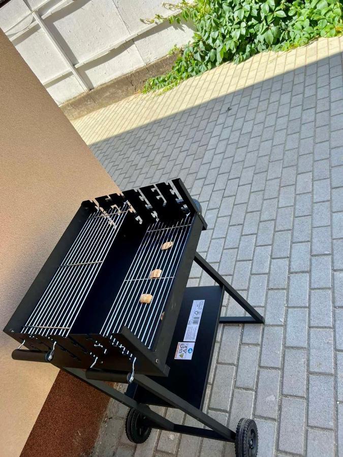 Zsuzsa Apartman Hajdúszoboszló Extérieur photo